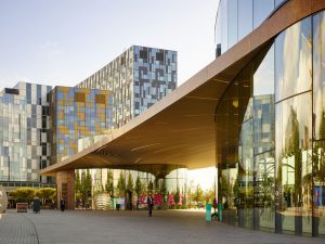 clear span canopy - Greenwich Gateway Pavilions by Marks Barfield Architects