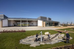 water fun - University of Cambridge Primary School by Marks Barfield Architects