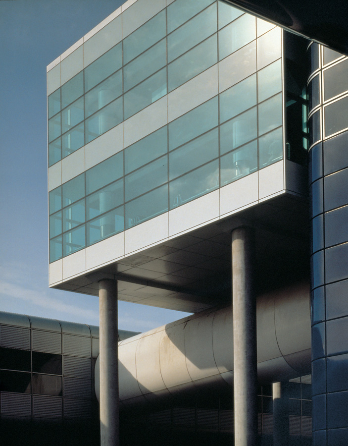 Gatwick North Terminal Extension Glazing by Marks Barfield Architects